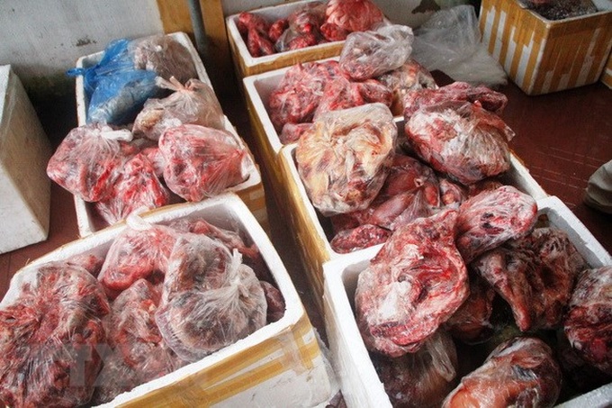 Cẩn trọng nuốt phải đặc sản lưỡi vịt, trứng gà non được nhập lậu đồ đông lạnh dịp cuối năm - Ảnh 7. Cẩn trọng nuốt phải đặc sản lưỡi vịt, trứng gà non được nhập lậu đồ đông lạnh dịp cuối năm - Ảnh 7.