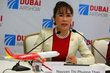 Thêm 300 triệu USD, tỷ phú Nguyễn Thị Phương Thảo bỏ xa bà Hillary Clinton