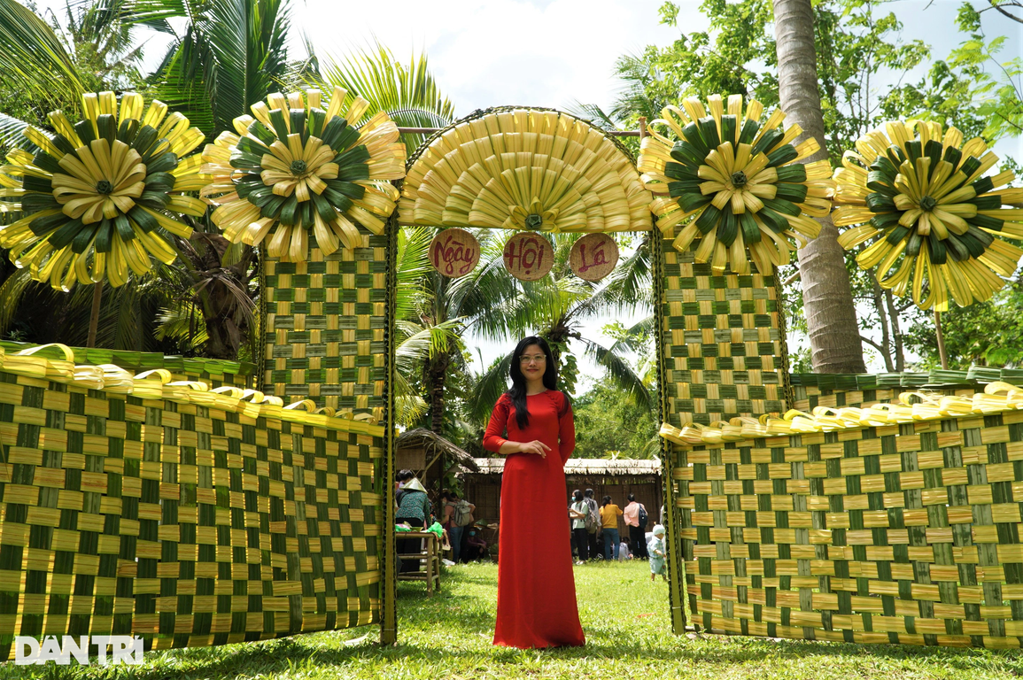 Tự tay gói xôi, têm trầu cánh phượng trong Ngày hội lá đầu tiên tại TPHCM - 1