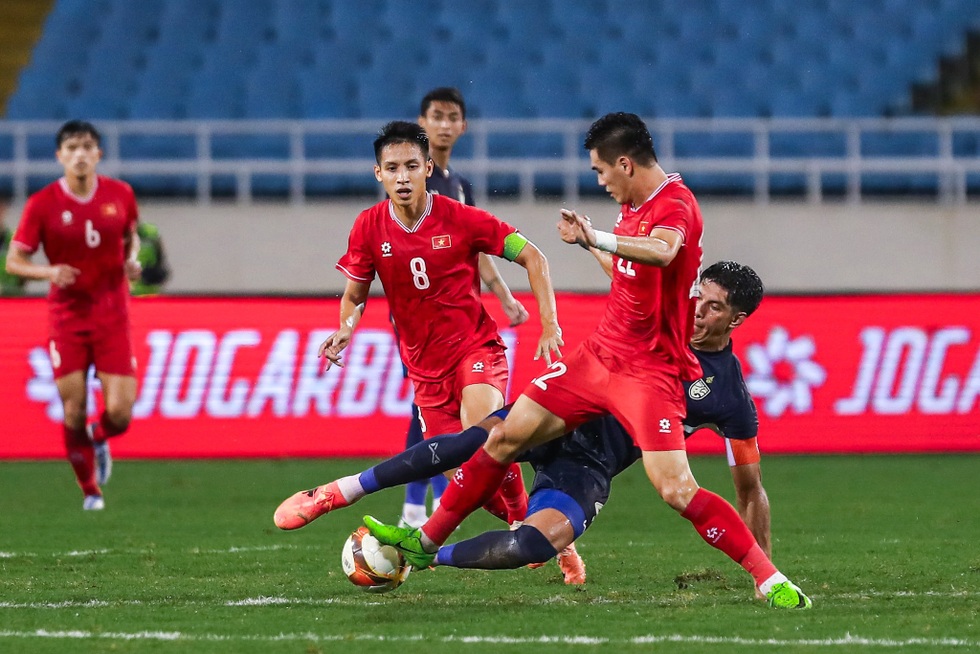 Chuyên gia: "Đội tuyển Việt Nam phải kiểm soát được bóng trước Thái Lan"