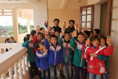 Giám sát nghiên cứu lâm sàng về phát triển chiều cao của trẻ với Vitamin K2