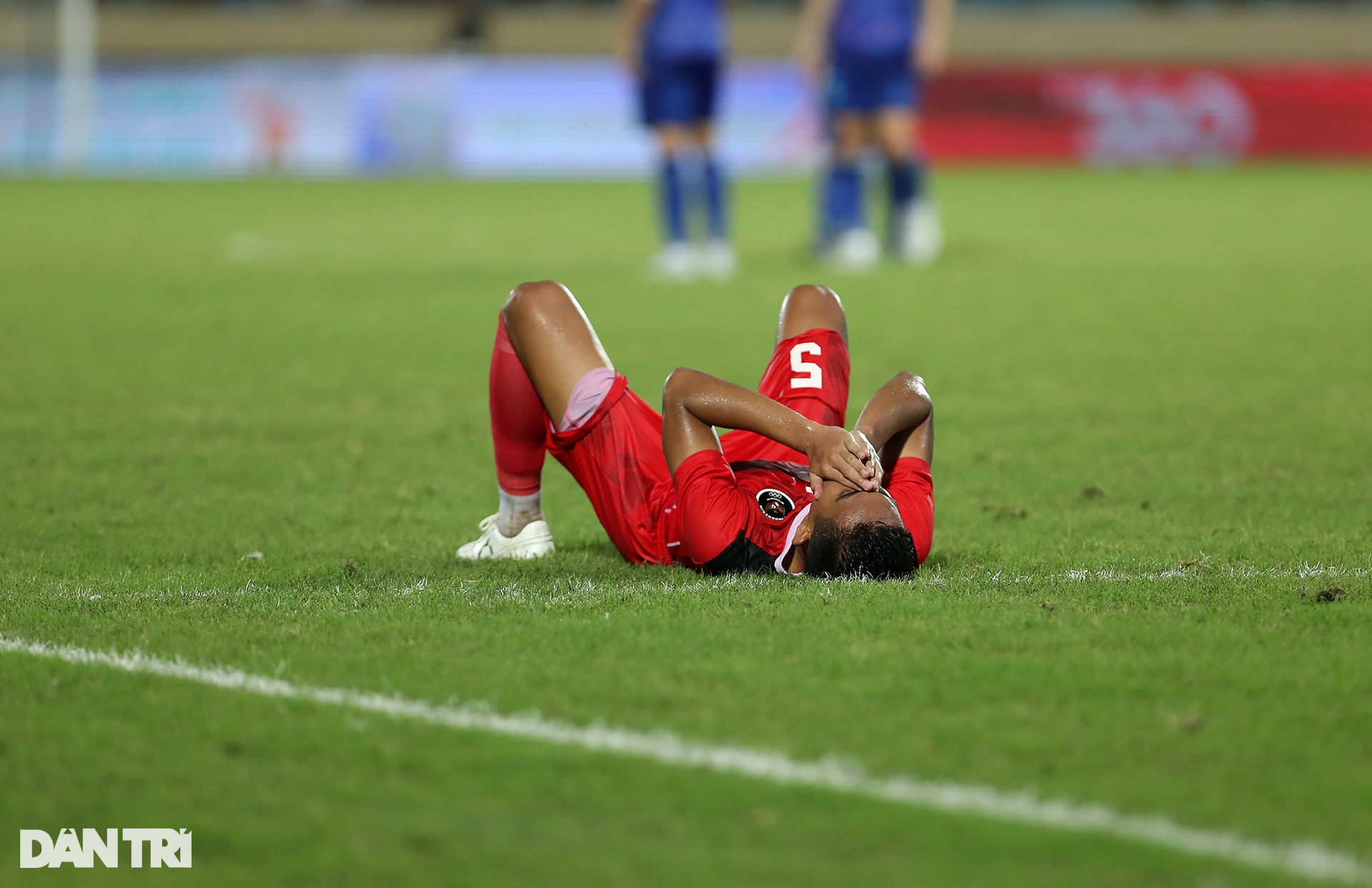 Màn xô xát giữa U23 Thái Lan và U23 Indonesia cùng 4 thẻ đỏ trong 3 phút - 13