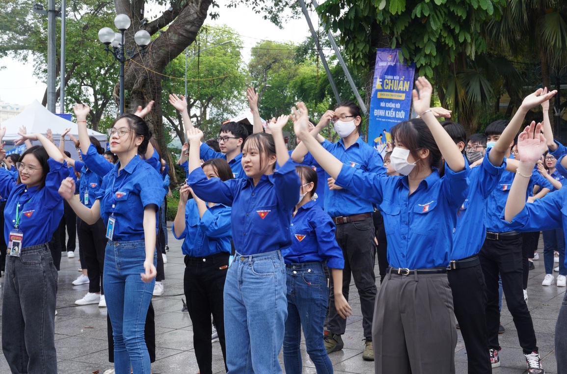 Hoa hậu HHen Niê kêu gọi thay đổi định kiến giới trong công việc - 3 Hoa hậu HHen Niê kêu gọi thay đổi định kiến giới trong công việc - 3