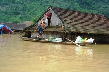 48 người chết do lũ tại miền Trung và ĐBSCL 