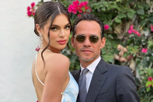 Marc Anthony đính hôn với Á hậu xinh như búp bê, kém 30 tuổi