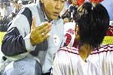 HLV Phạm Văn Hùng, Công Minh nhận lời lên tuyển! 