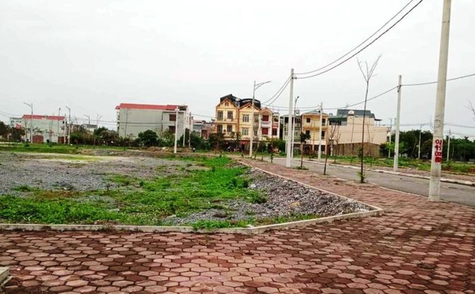 Hà Nam chấn chỉnh hoạt động mua bán đất nền tại các dự án bất động sản - 1 Hà Nam chấn chỉnh hoạt động mua bán đất nền tại các dự án bất động sản - 1