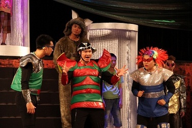 Xuân Bắc- Tự Long mang “chuông thiếu nhi” đến Xứ Huế  