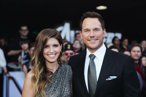 Những cặp uyên ương hân hoan “báo hỷ” trong năm 2019