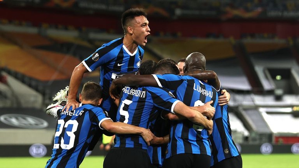 Inter Milan và 10 năm mòn mỏi chờ đỉnh vinh quang - 3 Inter Milan và 10 năm mòn mỏi chờ đỉnh vinh quang - 3
