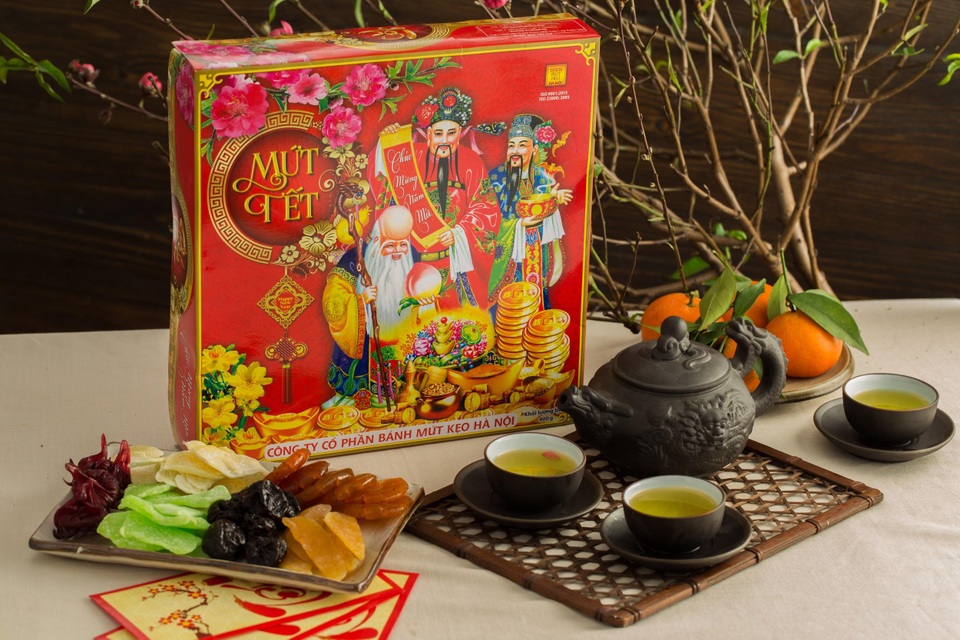 Mứt Tết truyền thống có còn chỗ đứng trong lòng người tiêu dùng? - 2 Mứt Tết truyền thống có còn chỗ đứng trong lòng người tiêu dùng? - 2