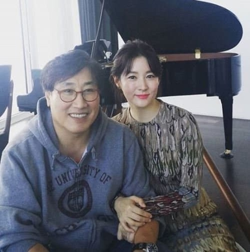 Nàng Dae Jang Geum Lee Young Ae khoe hai con đẹp như thiên thần - 10 Nàng Dae Jang Geum Lee Young Ae khoe hai con đẹp như thiên thần - 10