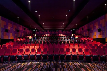 Tổ chức chiếu phim giữa mùa dịch, 2 doanh nghiệp bị phạt 60 triệu đồng