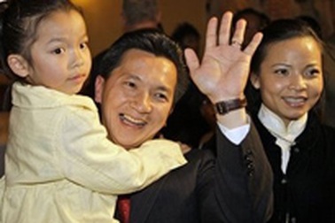 Người Mỹ gốc Việt đầu tiên được bầu vào Hạ viện Mỹ