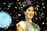 Bất ngờ nữ sinh miền Tây trở thành Hoa khôi Sinh viên Việt Nam 2017