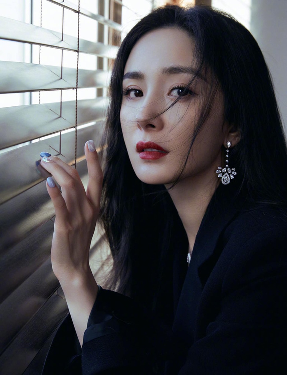 Dương Mịch lộ dấu hiệu lão hóa trong ảnh không chỉnh sửa - 6