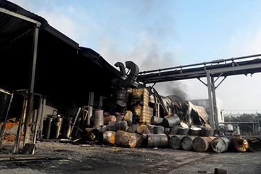 Vụ cháy lớn trong KCN: Cả công ty hóa thành tro