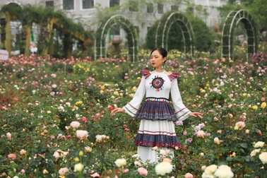 Giá vé cáp treo Fansipan cho học sinh, sinh viên chỉ còn 400 nghìn đồng