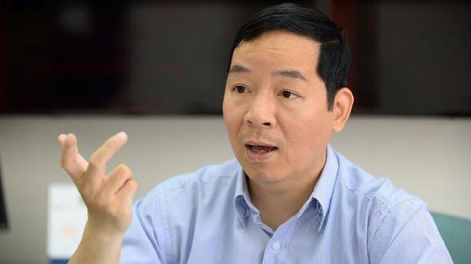 TS. Vũ Thành Tự Anh: Sẽ trả giá đắt nếu chạy theo GDP, xao lãng chống dịch - 1 TS. Vũ Thành Tự Anh: Sẽ trả giá đắt nếu chạy theo GDP, xao lãng chống dịch - 1