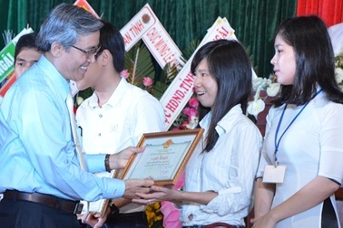 Mái trường mang tên Thủ tướng Phạm Văn Đồng