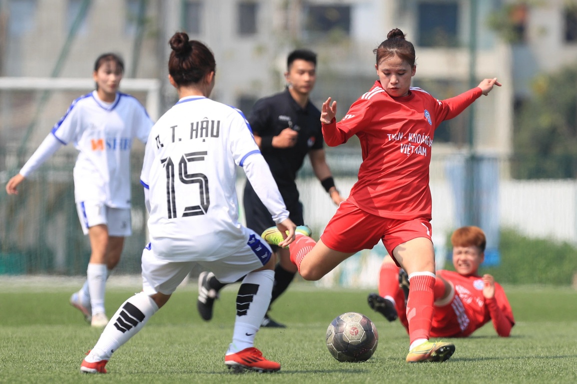 Giải bóng đá nữ vô địch U19 Quốc gia: Than KSVN trở lại đường đua - 1