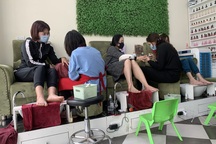 Ngày 30 Tết, nhiều công việc chạy đua với thời gian