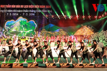 Tưng bừng khai mạc Tuần văn hóa du lịch Điện Biên