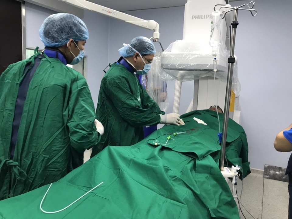 Bỗng dưng tức bụng khi đang làm việc, nam bệnh nhân bàng hoàng phát hiện u gan - 1 Bỗng dưng tức bụng khi đang làm việc, nam bệnh nhân bàng hoàng phát hiện u gan - 1