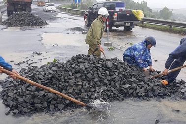 Bộ Giao thông lập &apos;danh sách đen&apos; nhà thầu để loại khỏi dự án mới