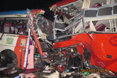 Những vụ tai nạn giao thông thảm khốc nhất năm 2013