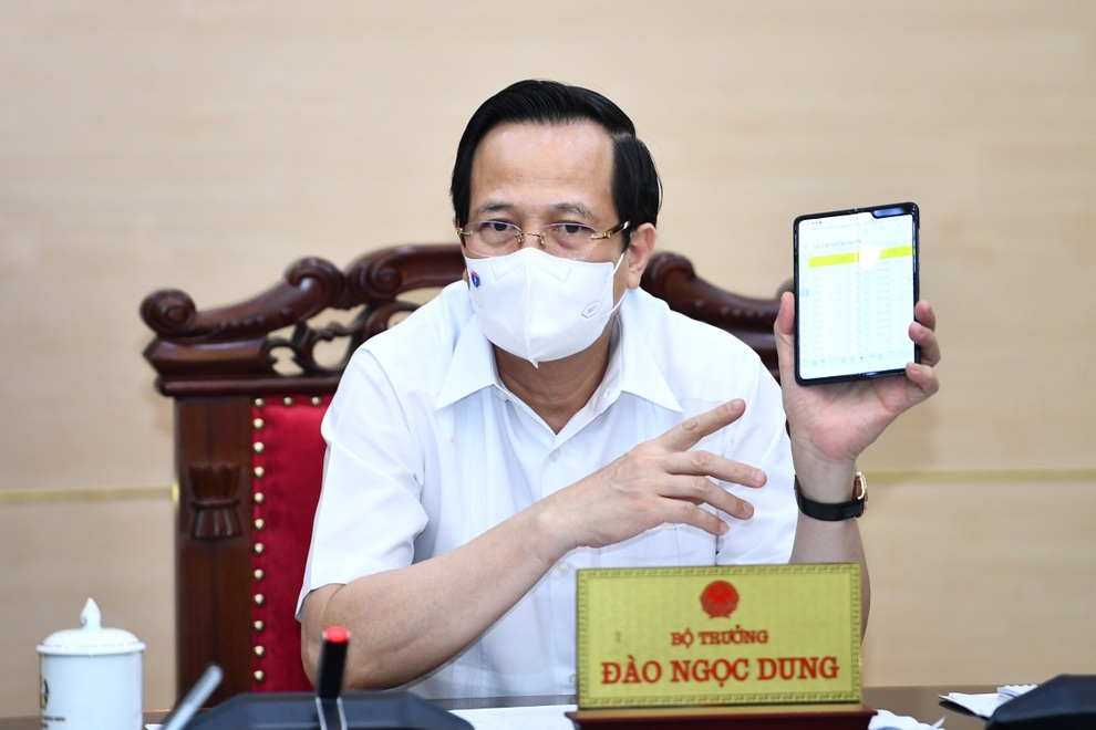 Bộ trưởng Đào Ngọc Dung: Đẩy nhanh hỗ trợ, người dân chờ đợi từ lâu rồi - 5 Bộ trưởng Đào Ngọc Dung: Đẩy nhanh hỗ trợ, người dân chờ đợi từ lâu rồi - 5