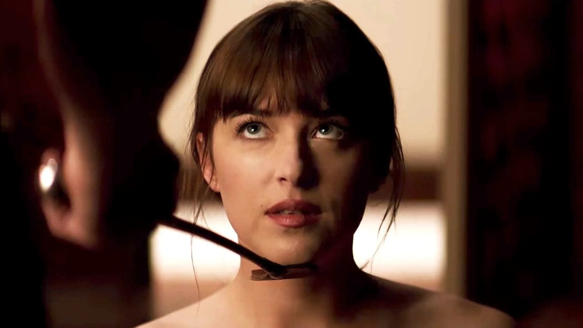 Mỹ nhân cảnh nóng Dakota Johnson gây sốt với câu trả lời hài hước - 3 Mỹ nhân cảnh nóng Dakota Johnson gây sốt với câu trả lời hài hước - 3