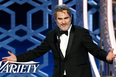Joaquin Phoenix nhận giải Quả cầu vàng 2020