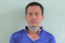 Con rể dùng súng khống chế mẹ vợ, bắn vung 14 phát đạn