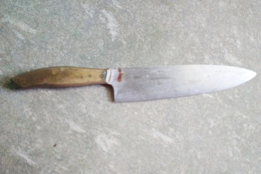 Chưa trả đủ tiền, cha đâm con ruột tử vong