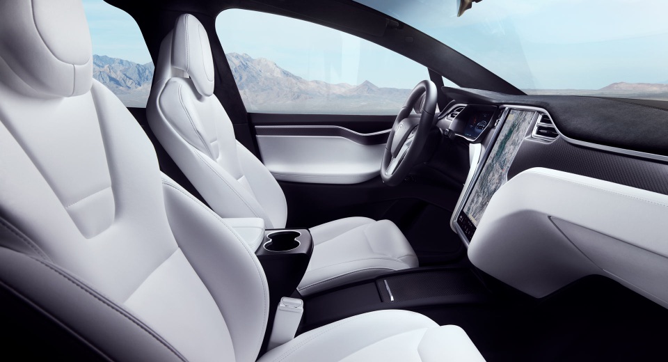 Sự nhầm lẫn tai hại của người dùng về khả năng tự lái của xe Tesla - 1 Sự nhầm lẫn tai hại của người dùng về khả năng tự lái của xe Tesla - 1