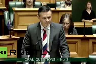 Thủ tướng New Zealand bị "đuổi" khỏi cuộc họp quốc hội