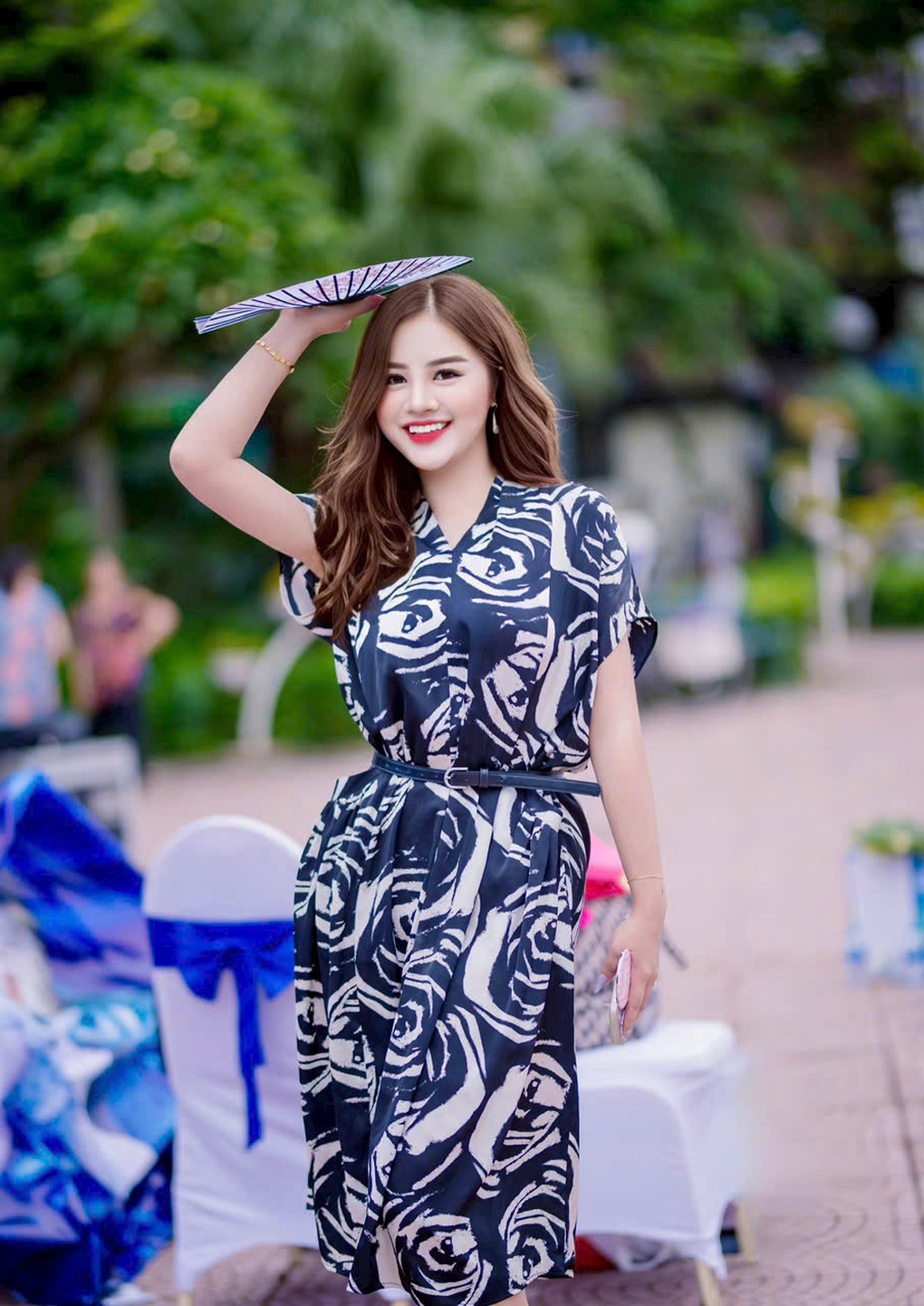 Á khôi Giang Ly từng bị mẹ ruột bỏ rơi, tuổi thơ thiếu thốn - 3 Á khôi Giang Ly từng bị mẹ ruột bỏ rơi, tuổi thơ thiếu thốn - 3