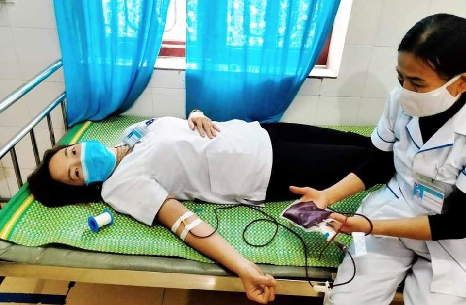 Nữ điều dưỡng hiến máu cứu sản phụ qua cơn nguy kịch - 1 Nữ điều dưỡng hiến máu cứu sản phụ qua cơn nguy kịch - 1
