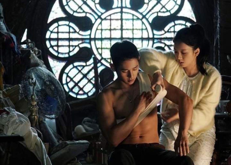 Jisoo lăn xả để cứu bộ phim Snowdrop giữa cơn bão tẩy chay - 1