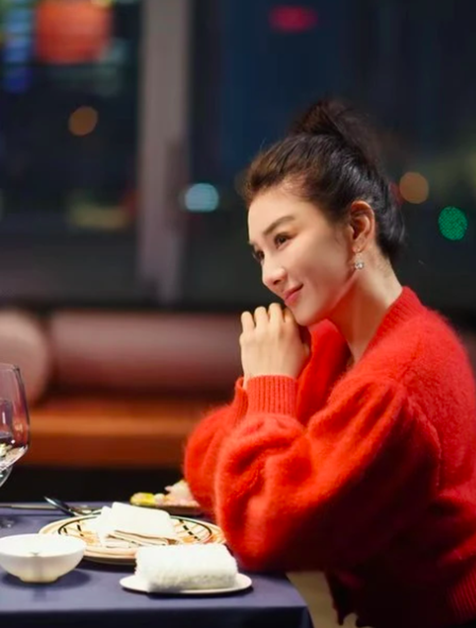 Tiểu Yến Tử Huỳnh Dịch kể về những ngày bị đầy đọa trong hôn nhân - 5 Tiểu Yến Tử Huỳnh Dịch kể về những ngày bị đầy đọa trong hôn nhân - 5