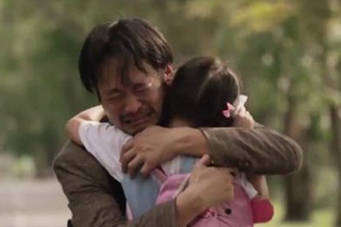 Rớt nước mắt với câu chuyện của “người bố nói dối”