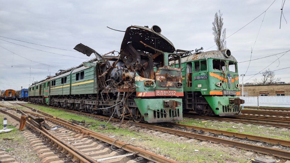 Nga phục kích, phá hủy đoàn tàu chở vũ khí của Ukraine tại Lugansk - 1 Nga phục kích, phá hủy đoàn tàu chở vũ khí của Ukraine tại Lugansk - 1