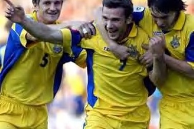 Phương Đông không êm đềm 