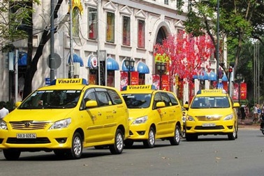 Thời khó của taxi truyền thống: Cạnh tranh gay gắt với Grab, đối tác “bỏ chạy”