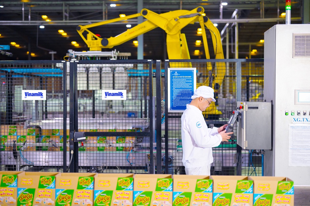 Vinamilk có thêm nhà máy đạt chứng nhận trung hòa carbon, đẩy mạnh xanh hóa sản xuất - 2