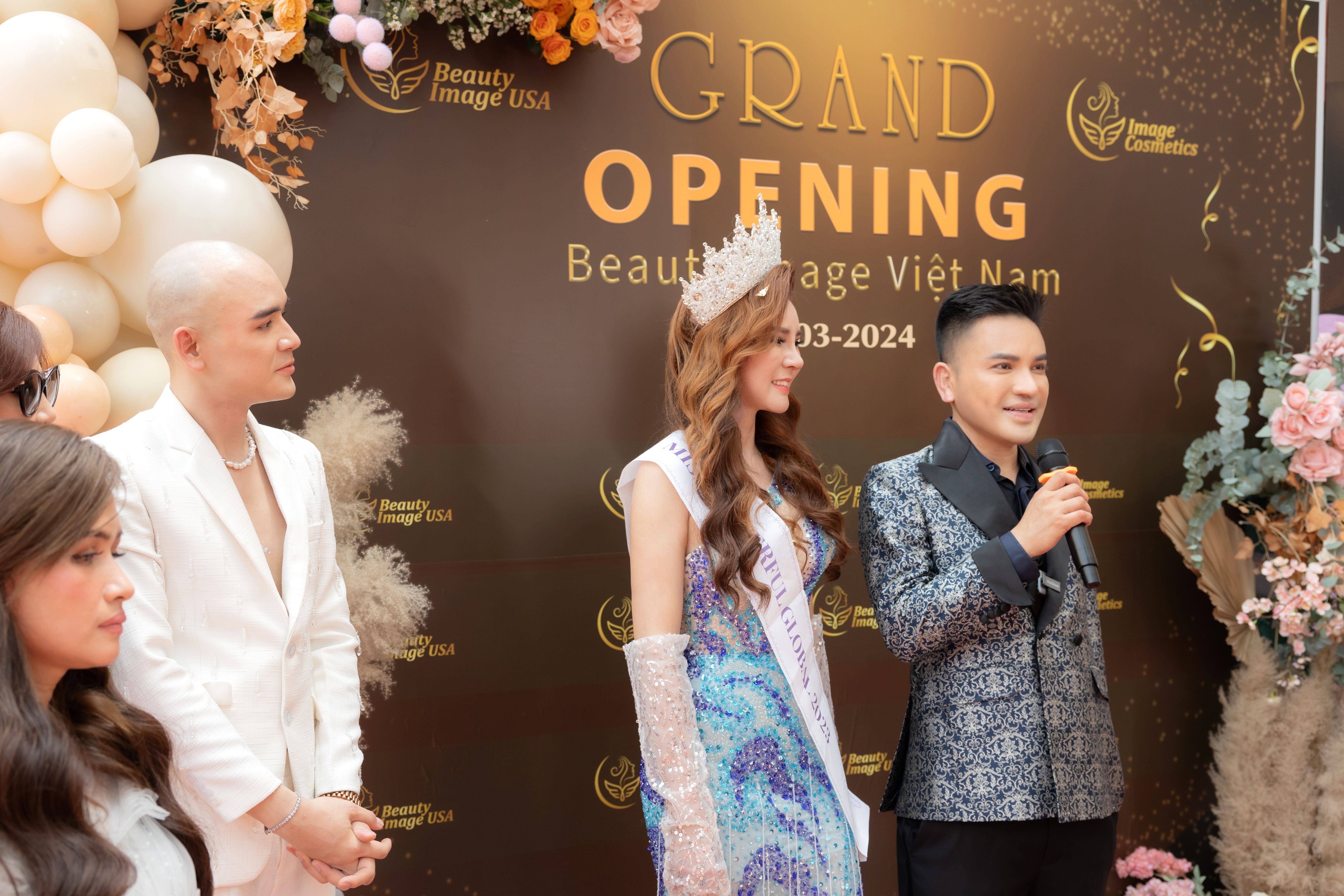 Ông Kevin Nguyễn - nhà sáng lập thương hiệu Beauty Image Luxury chia sẻ tại lễ khai trương.