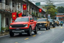 Phân khúc xe bán tải tháng 10: Ranger bỏ lại tất cả phía sau, Hilux đội sổ