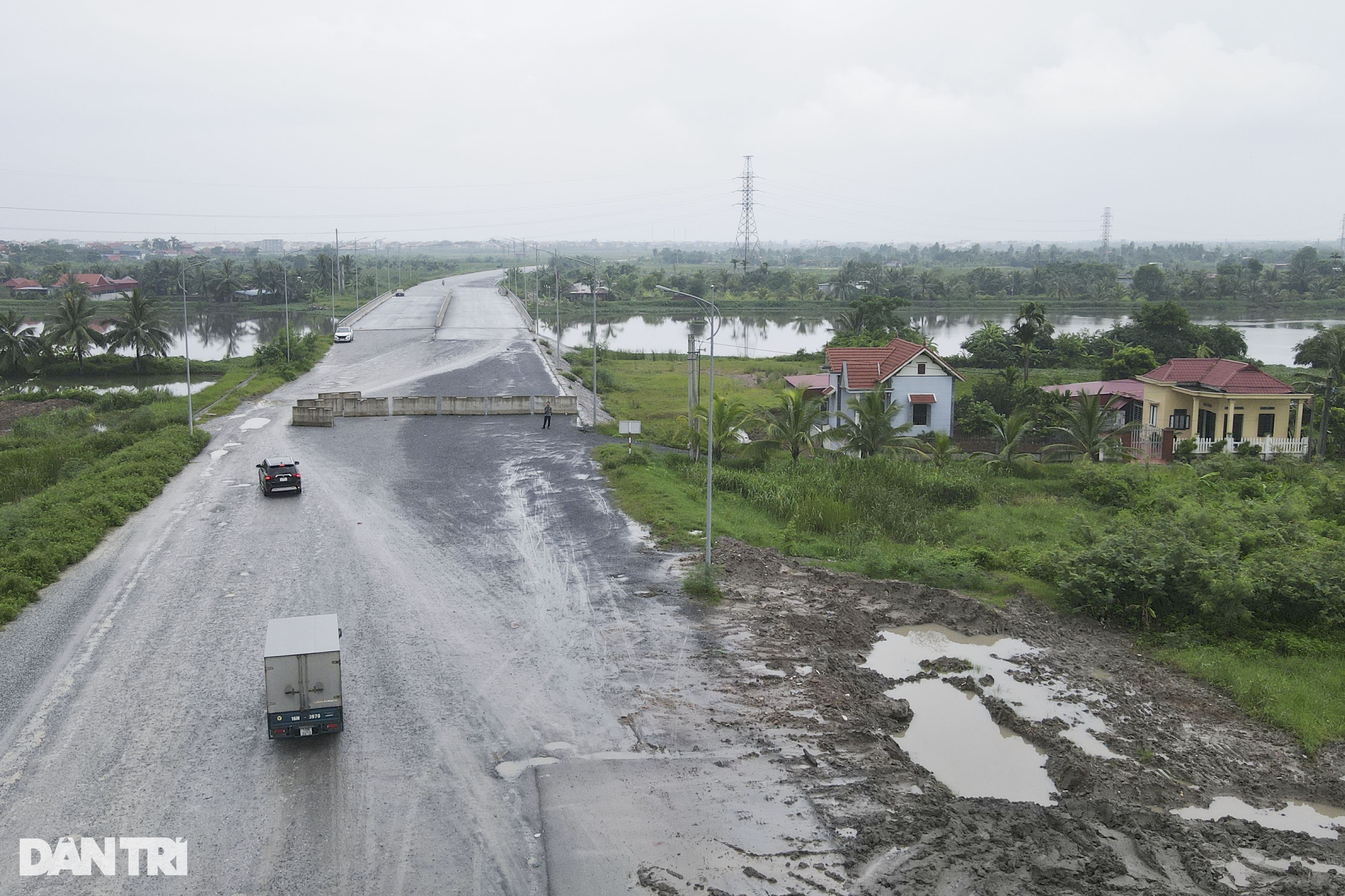 View - Dự án đường ven biển Hải Phòng - Thái Bình dang dở nhiều năm | Báo Dân trí