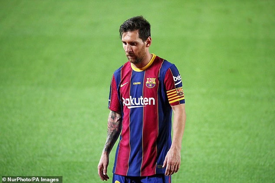 Messi bất mãn với chính sách chuyển nhượng của Barcelona - 2 Messi bất mãn với chính sách chuyển nhượng của Barcelona - 2